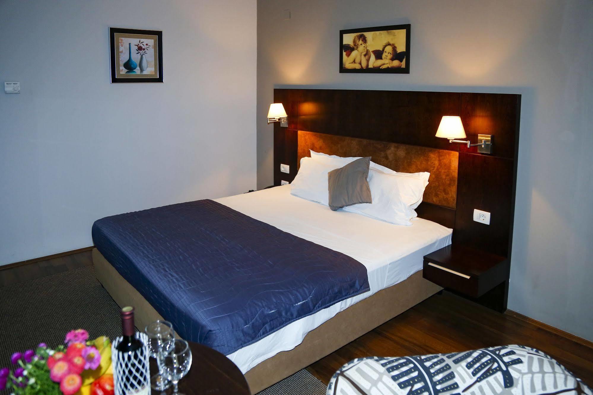 Hotel Dolce International สโกเปีย ภายนอก รูปภาพ